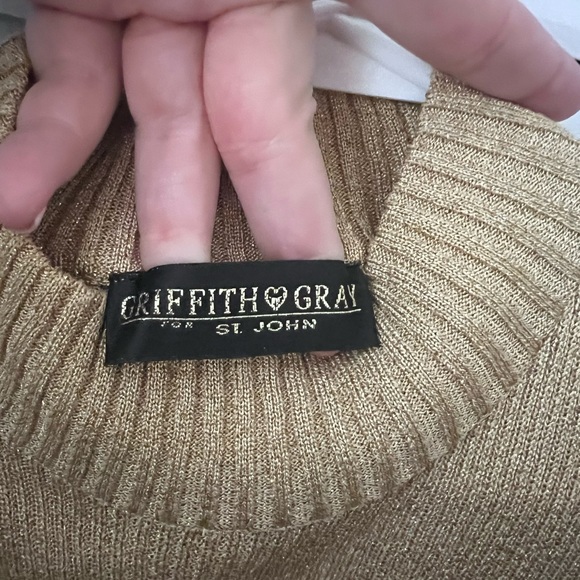 St John tunic women’s size smal - Picture 2 of 3